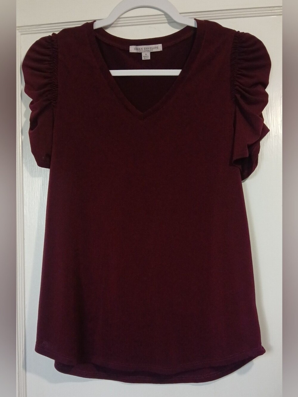 Green Envelope Burgundy V-Neck Puff Sleeve Tee - Picture 5 of 7